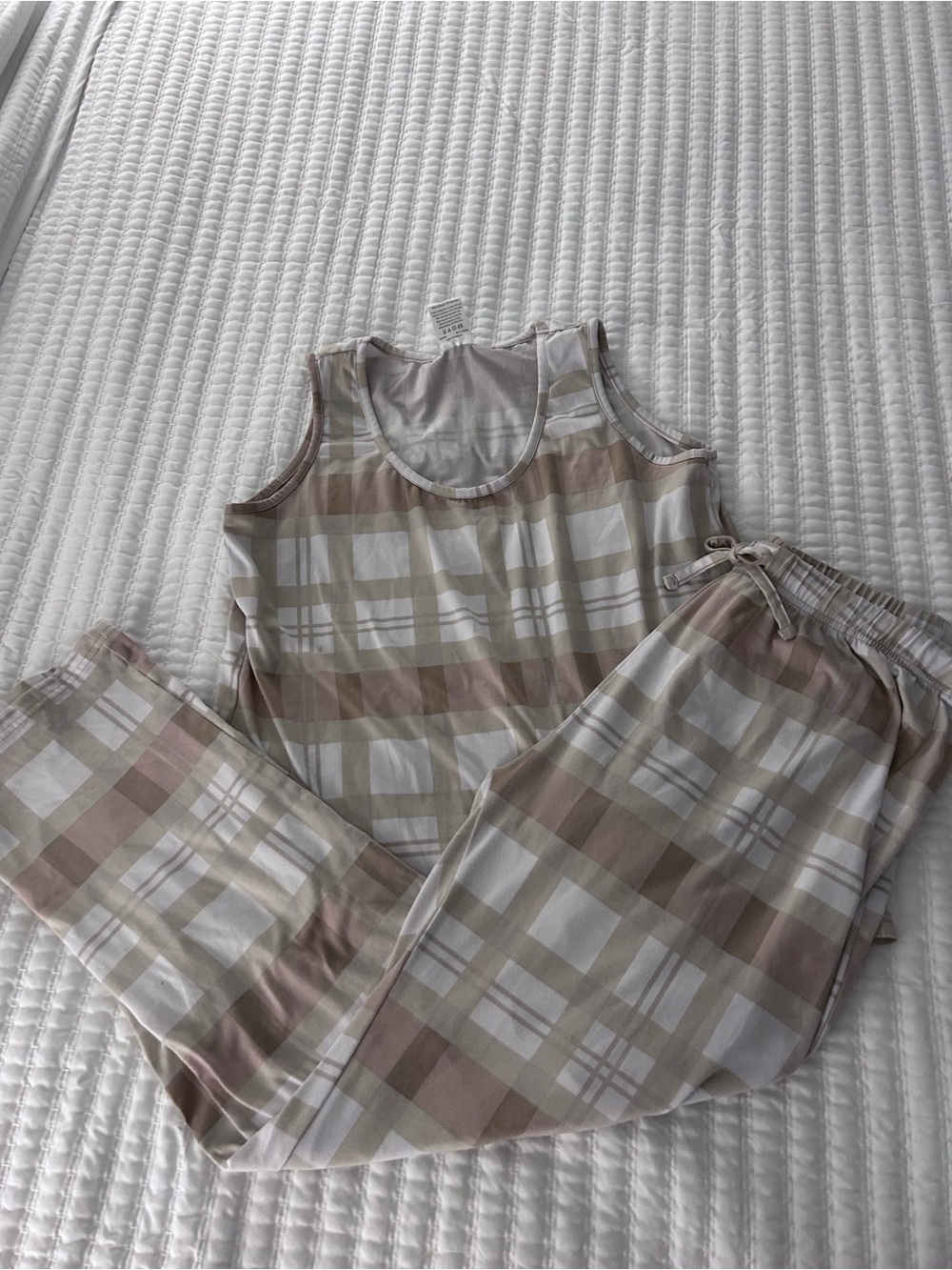Serra Plaid Tank & Drawstring Pajama Set - Neutral Beige & White. Size M